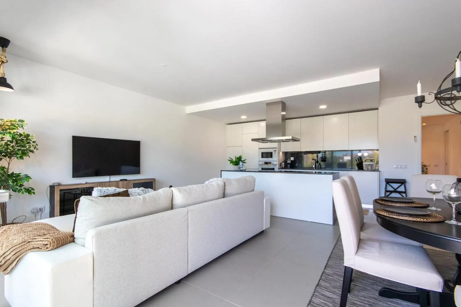 The Albufeira Concierge - Amazing Pool & Sunshine Apartment