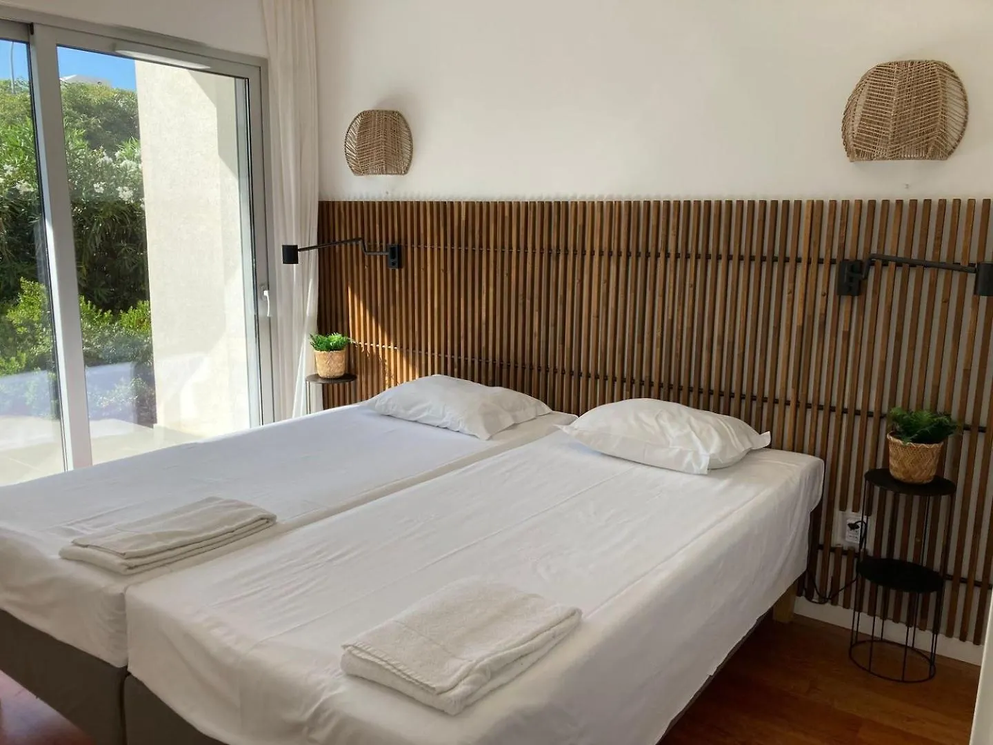 The Albufeira Concierge - Amazing Pool & Sunshine Apartment